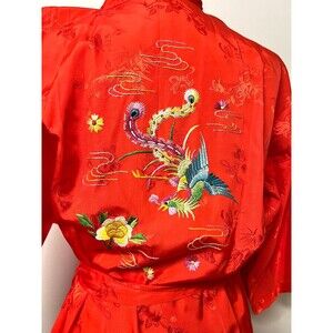 Vtg SILVER LAKE Women’s M Kimono Robe Embroidered Phoenix Dragon Floral Satin